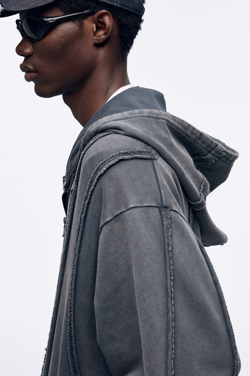 Ventarra Unisex Washed Oversized Sweat Jacket | Deconstructed Raw-Edge Heavyweight Hoodie