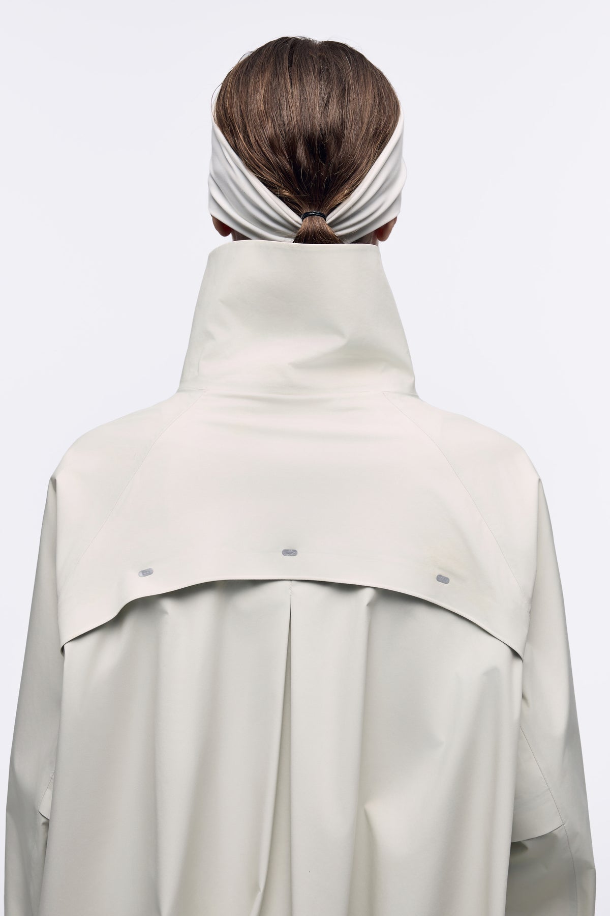Ventarra Women's Bonded Jacket | Oversized Waterproof Windbreaker