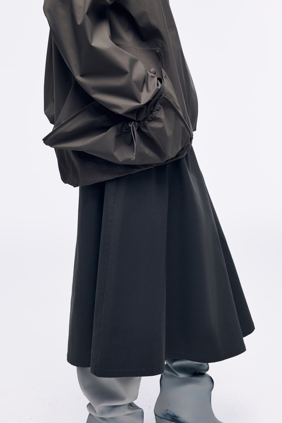 Ventarra Women's Bonded Jacket | Oversized Waterproof Windbreaker