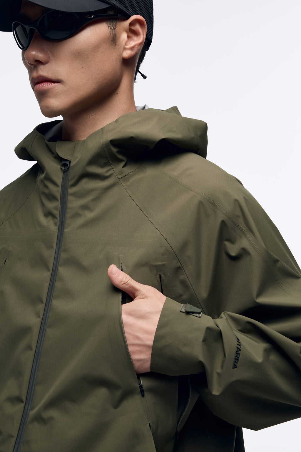 Ventarra Unisex Multi Hidden-Pocket Hooded Shell Jacket | 6-Compartment Waterproof Trail Jacket